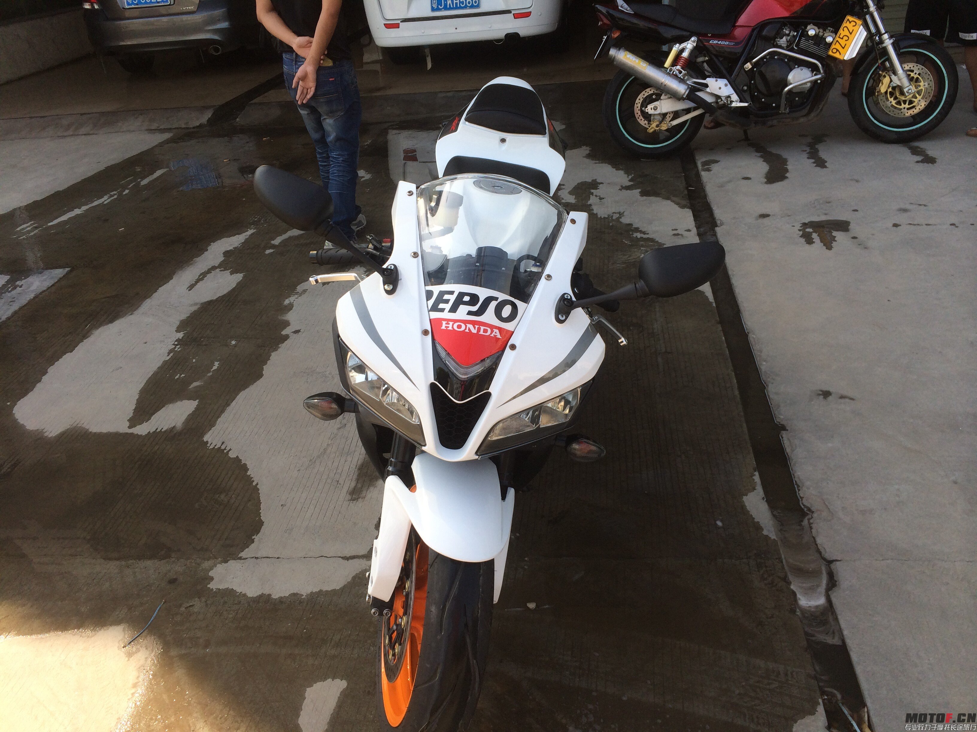 QQ图片20141006162334.jpg