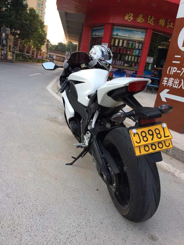 203905qzbeziuxf6ybm6bf.jpg.thumb.jpg