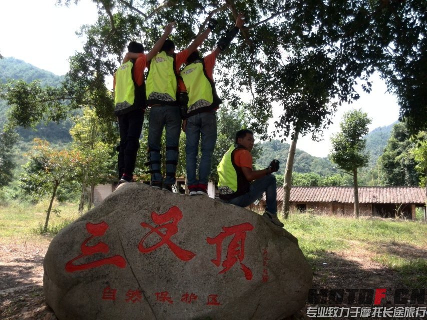 QQ图片20141008104233.jpg