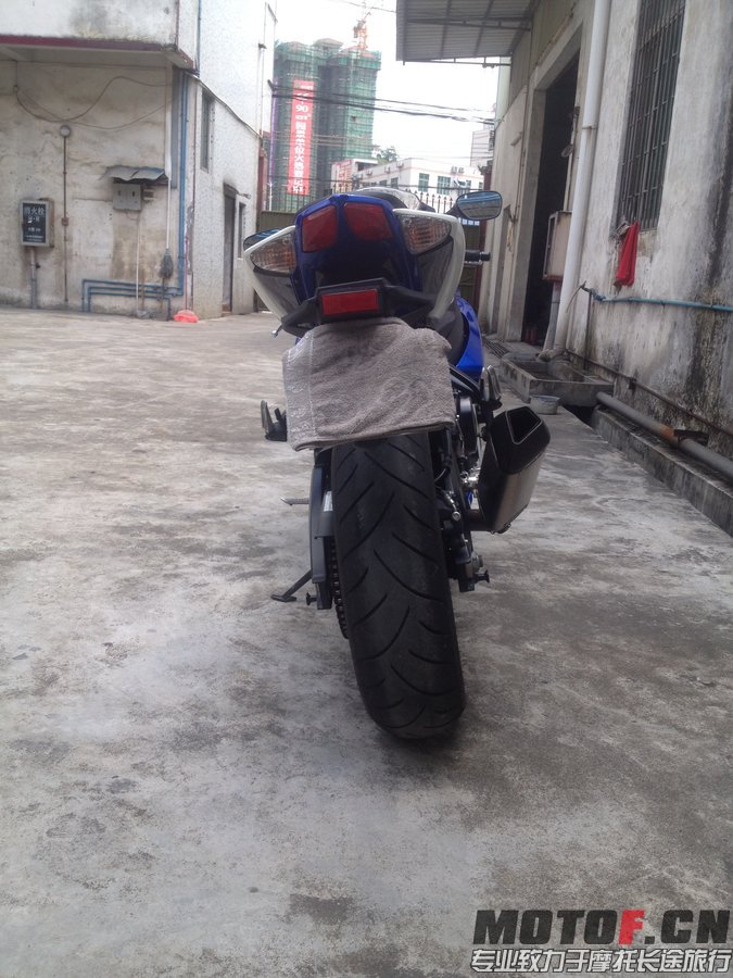 141413v6m6o6m3mr23vrzt_jpg_thumb.jpg
