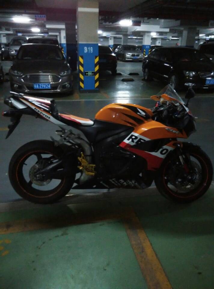 QQ图片20141009014345.jpg