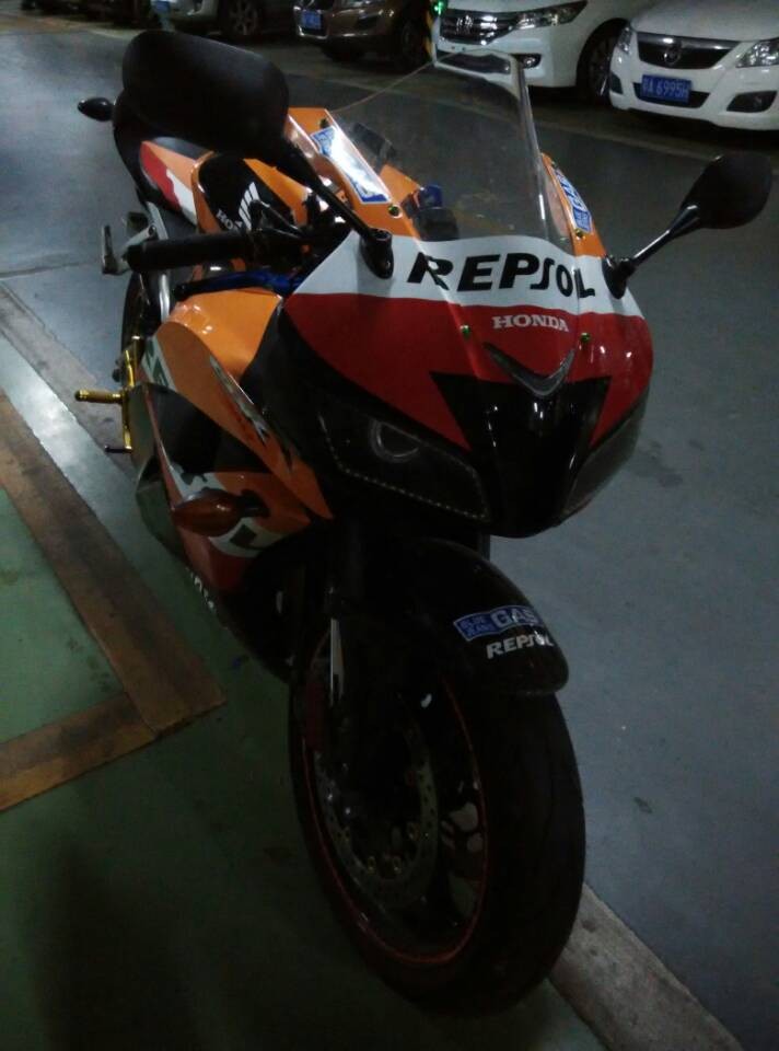 QQ图片20141009014400.jpg