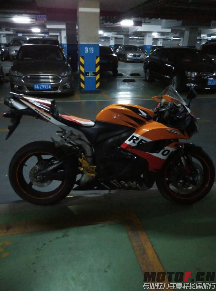 QQ图片20141009014515.jpg