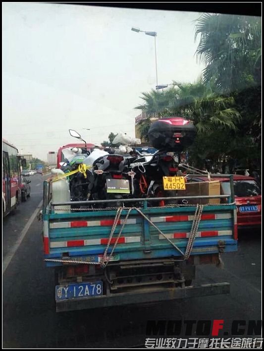 QQ图片20141018175642_nEO_IMG.jpg