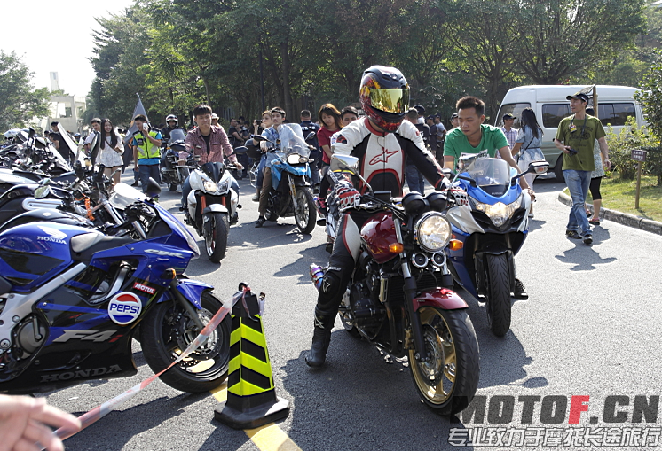 QQ截图20141020020712.png