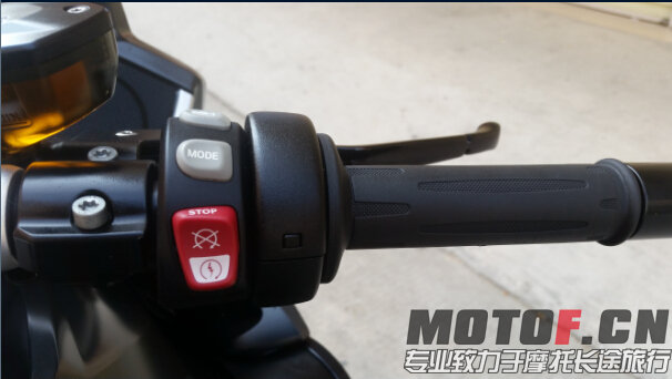 QQ截图20141021003445.jpg