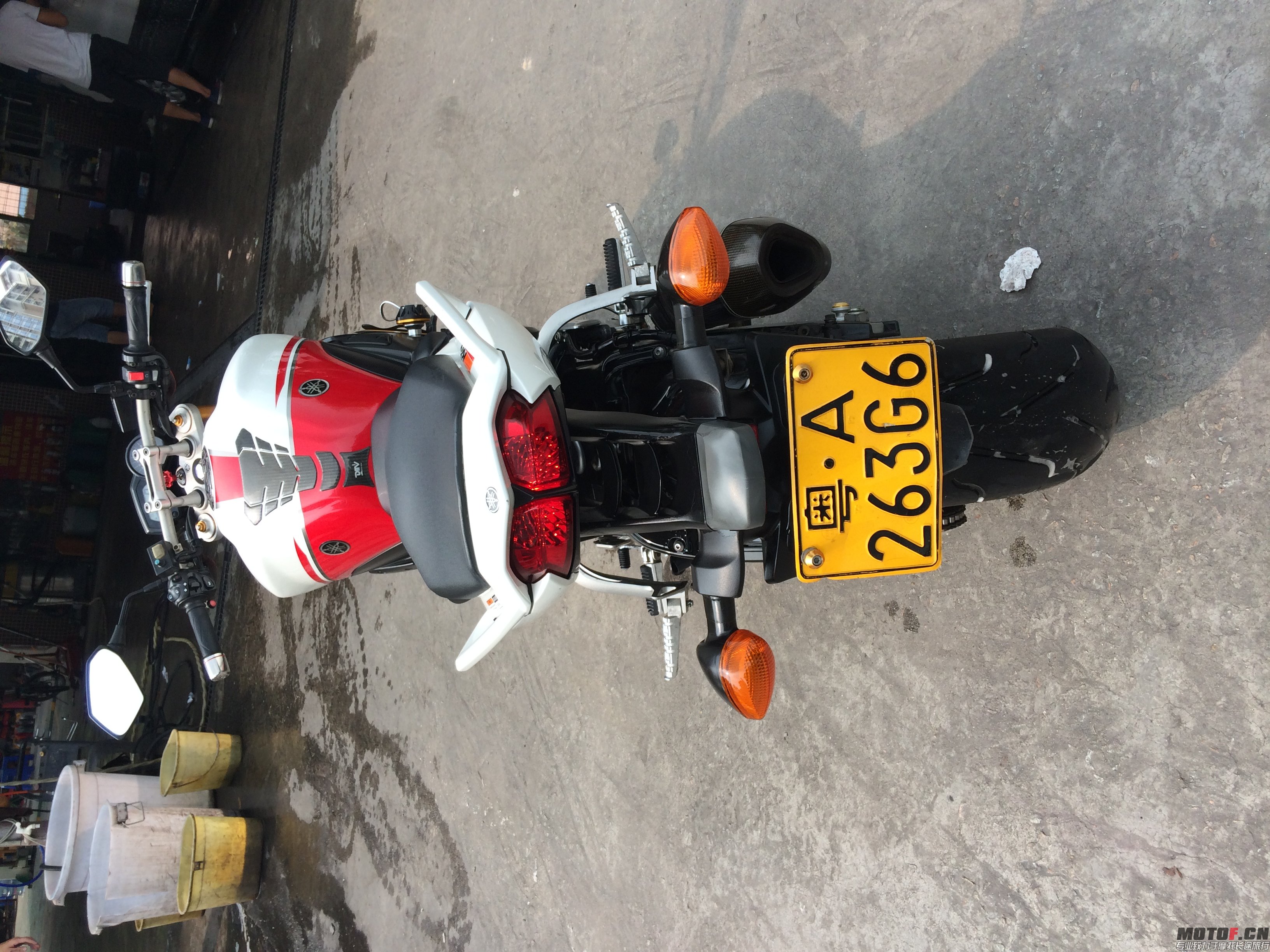 fz1n