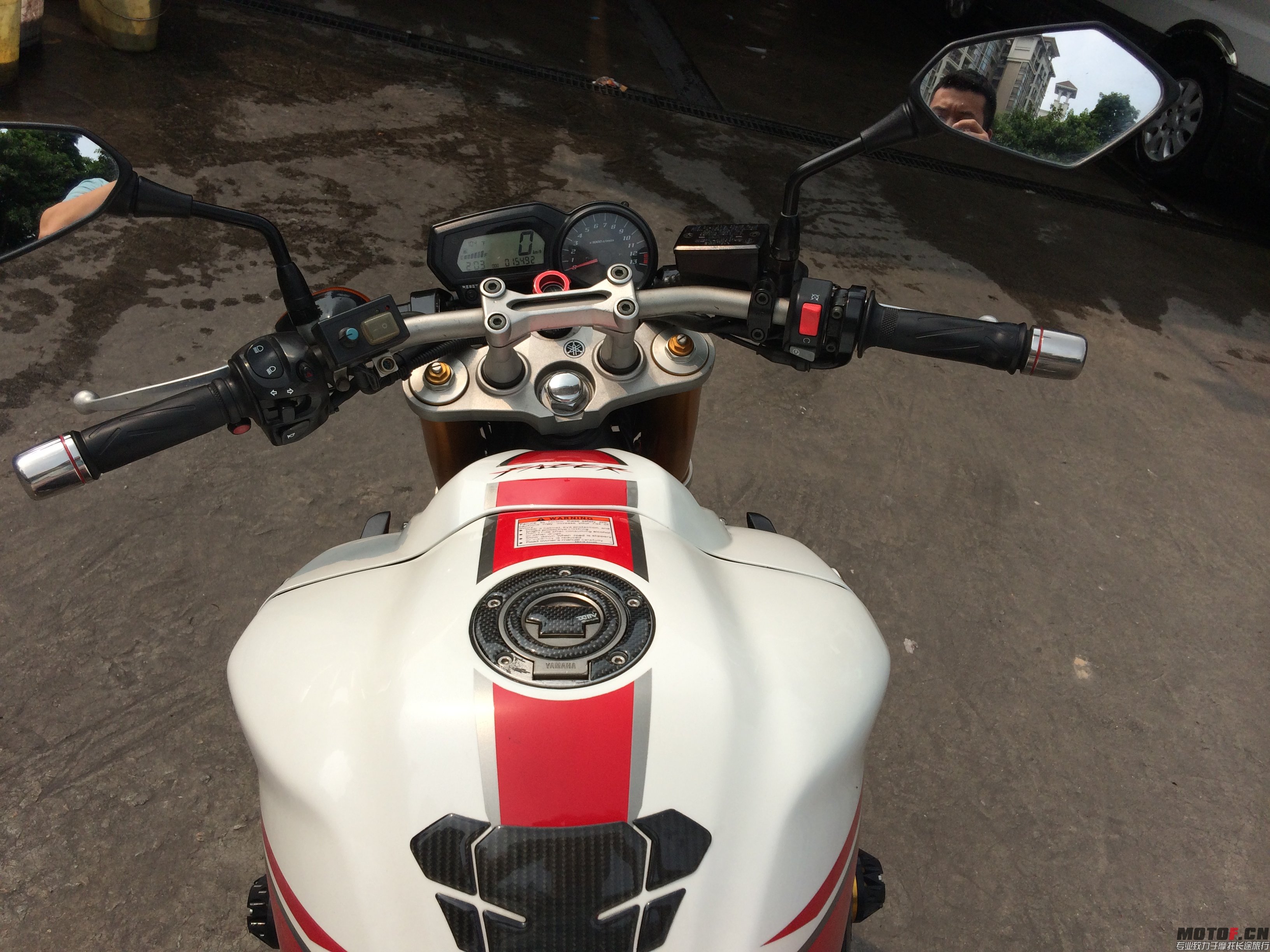 fz1n