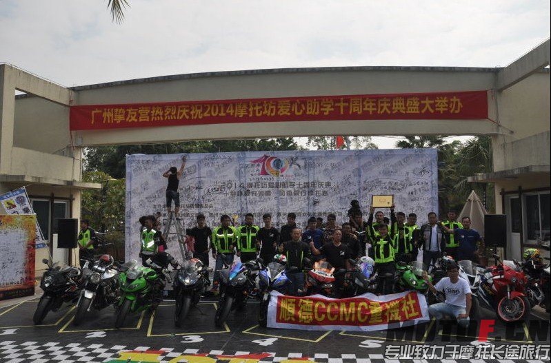 QQ图片20141024203641.jpg