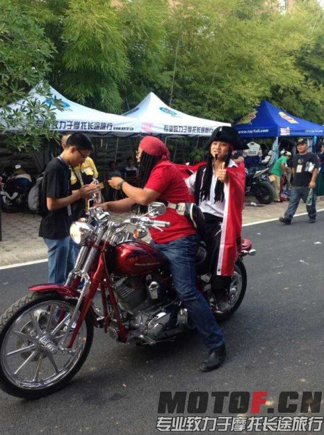 QQ图片20141024204033.jpg