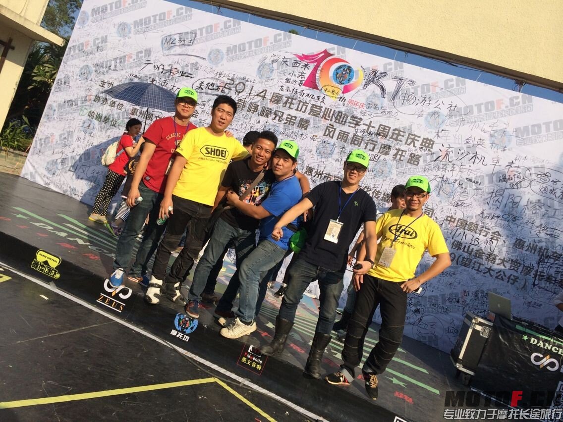 QQ图片20141025085056.jpg