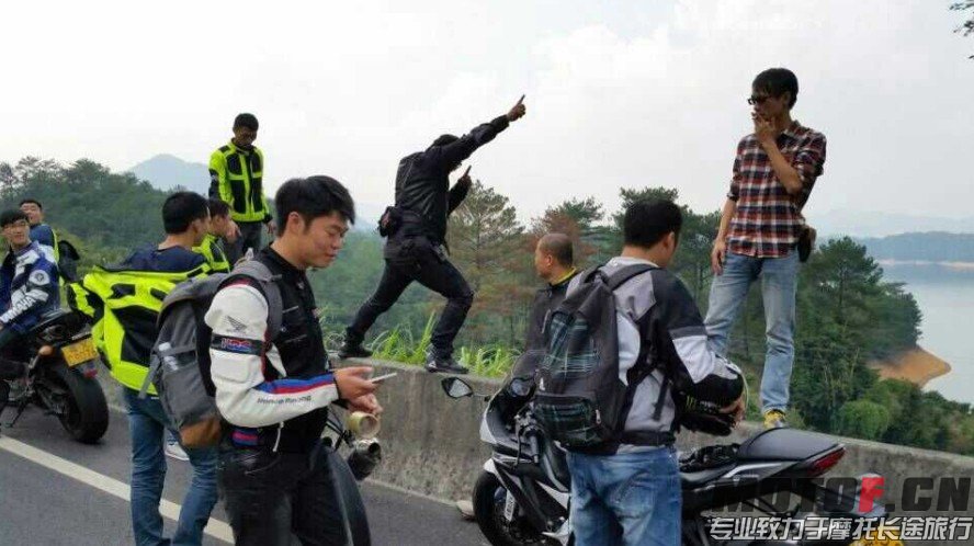 QQ图片20141024203917.jpg