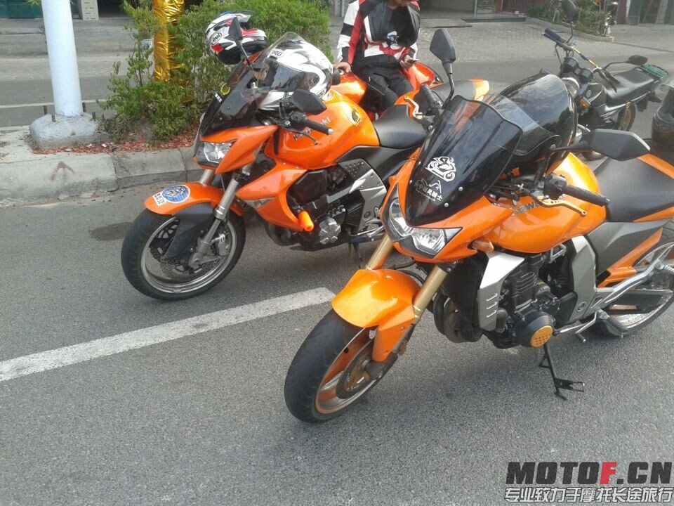 QQ图片20141026235231.jpg