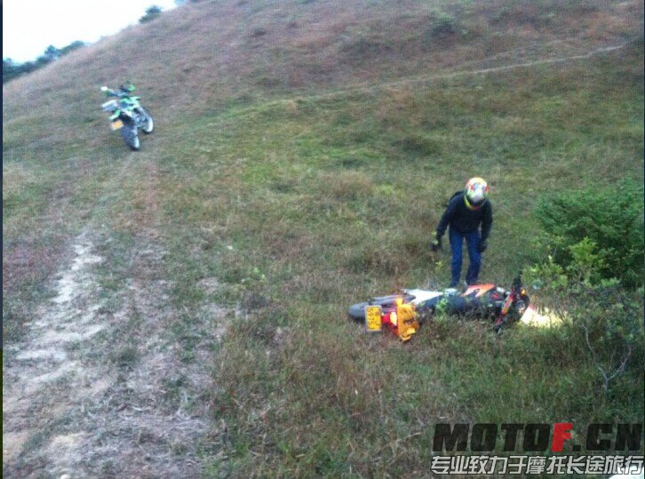 QQ图片20141028201323.jpg