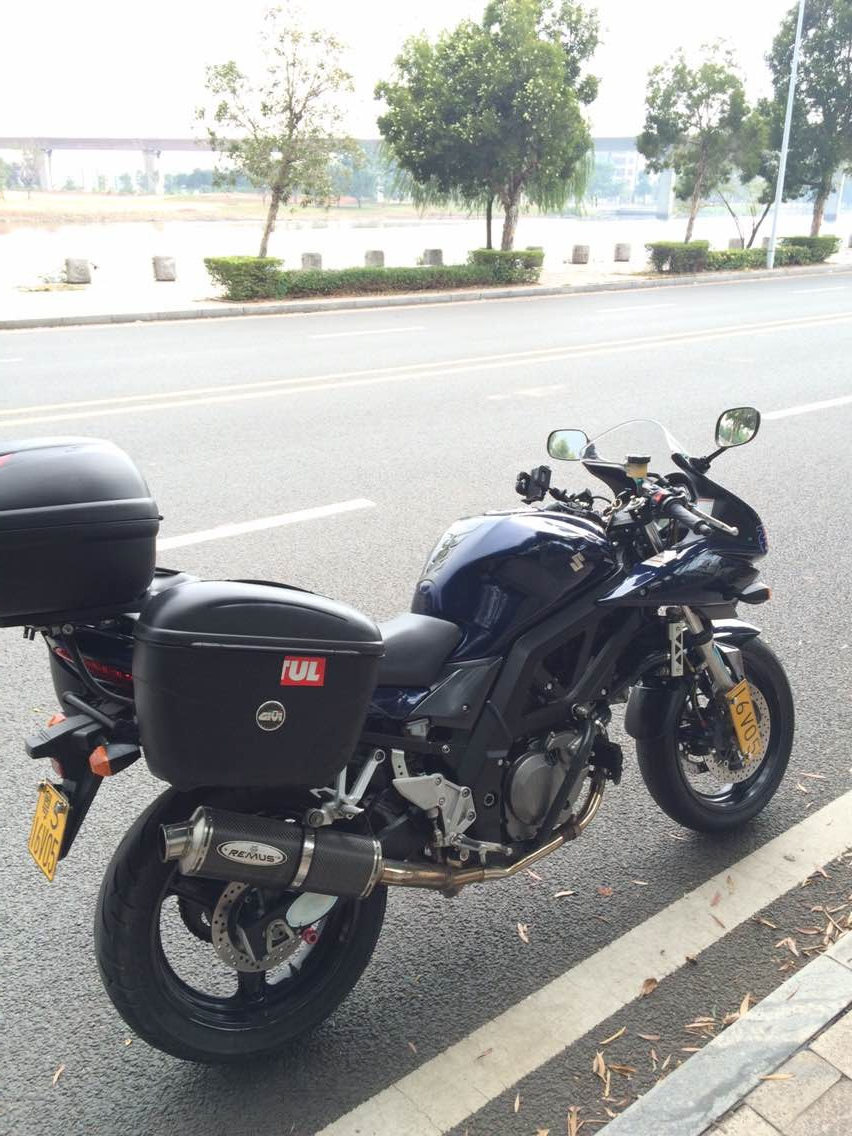 QQ图片20141030143620.jpg