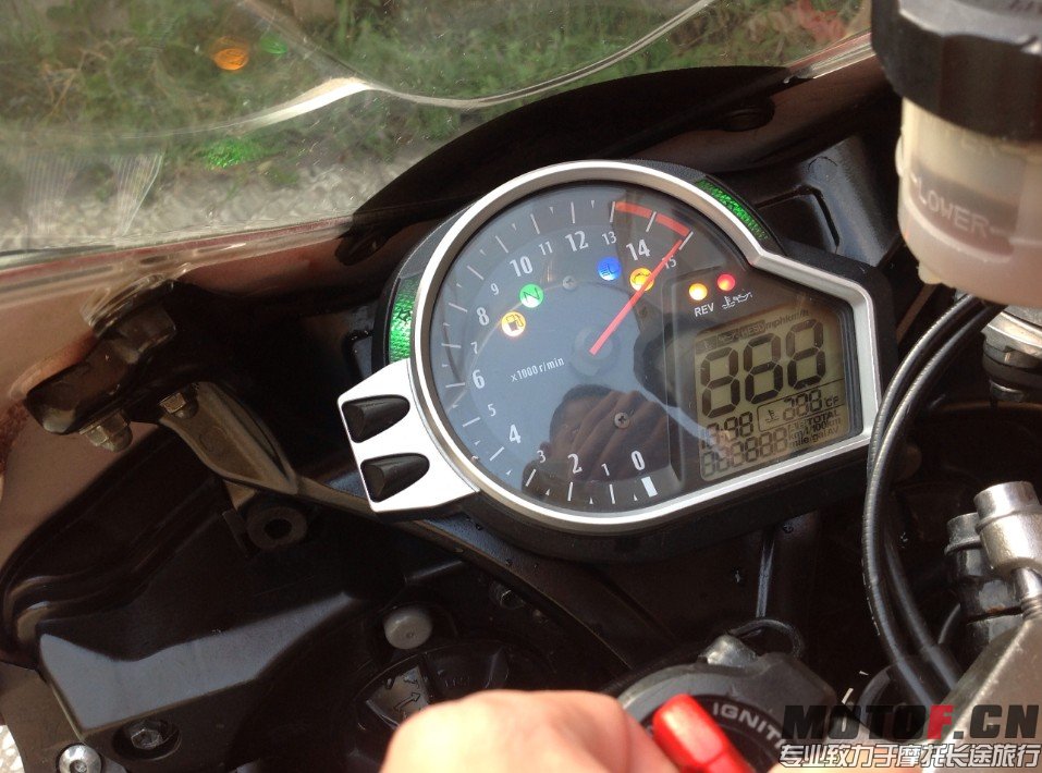 QQ截图20141101224825.jpg