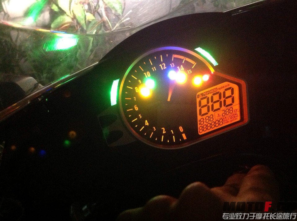 QQ截图20141101224949.jpg