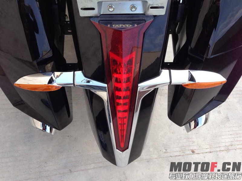220140kzopdl8lk88tpsxp.jpg