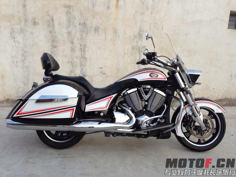 220145qtm28kk48udi2ddb.jpg