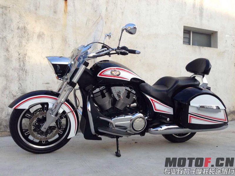 220147cukwift38n99983u.jpg