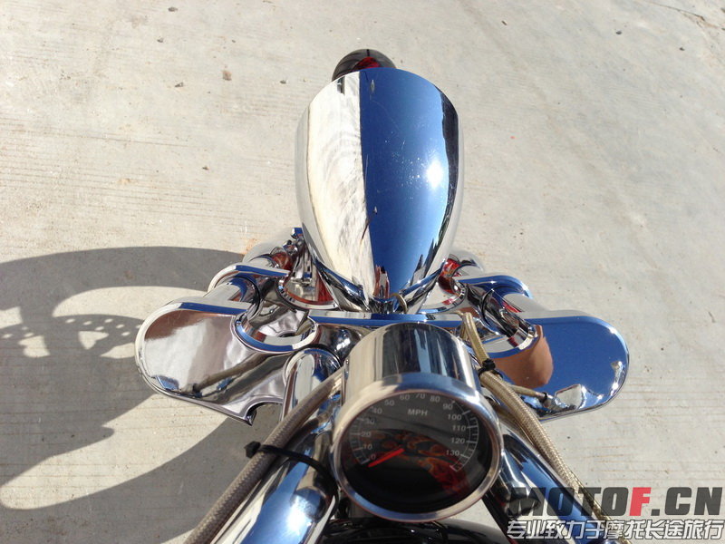 231323jgyl550w1g811kcr.jpg