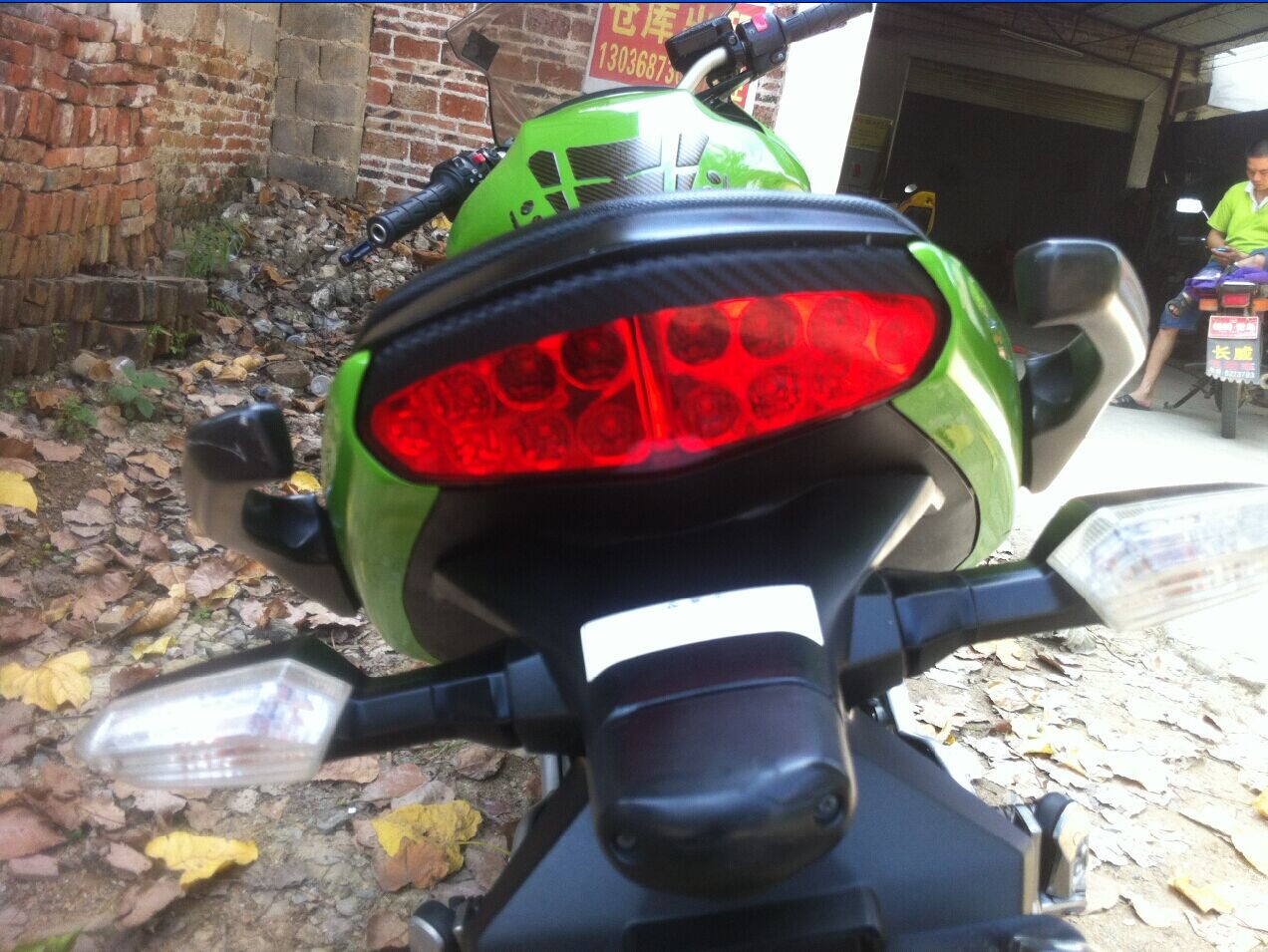 QQ图片20141106203129.jpg