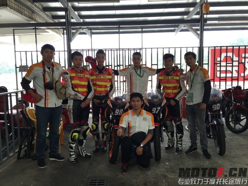 QQ图片20141111101130.jpg