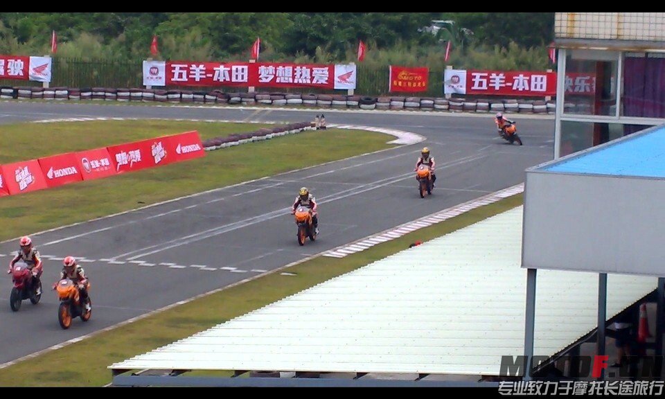 QQ图片20141111101212.jpg