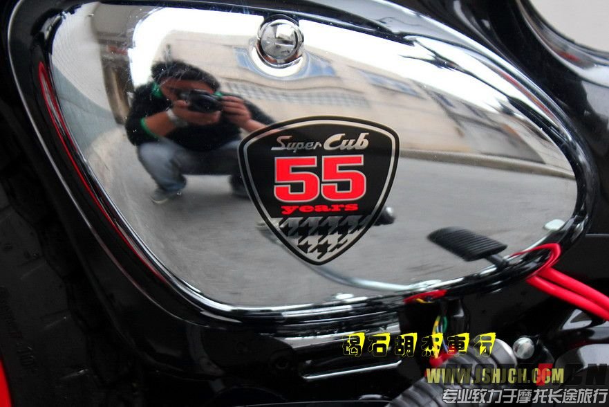 14111318102ee56b3f8acdba4a.jpg