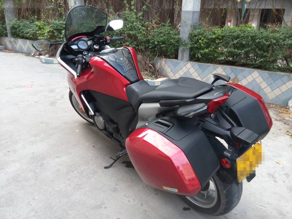 296108348.jpg