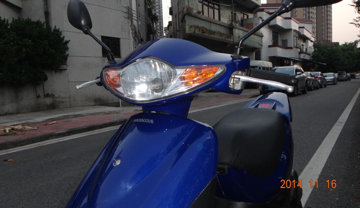 QQ图片20141117081703.jpg