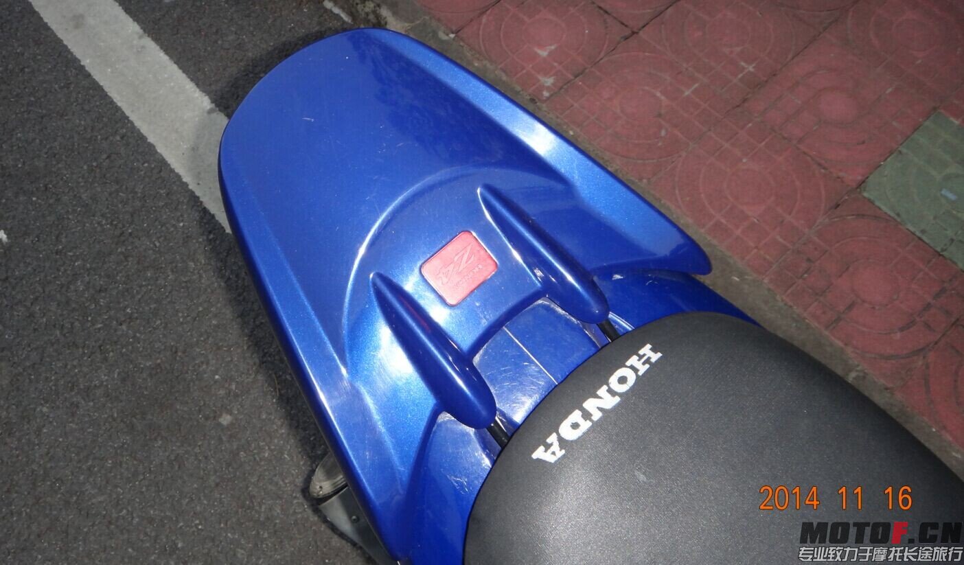 QQ图片20141117081652.jpg