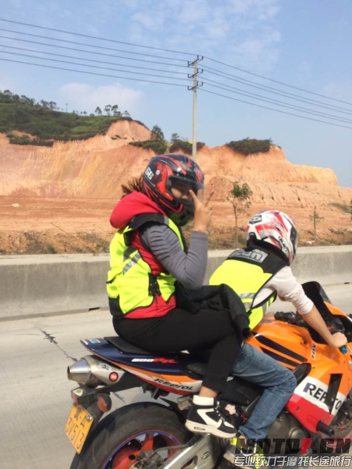 QQ图片20141121215646.jpg