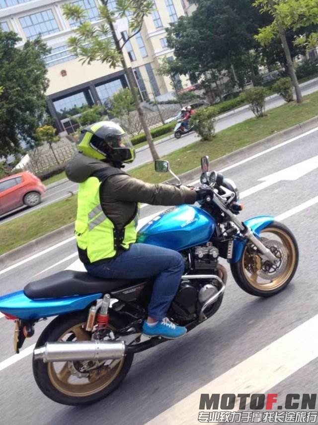 QQ图片20141121215910.jpg