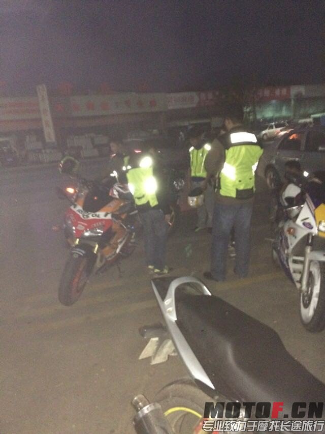 QQ图片20141121215918.jpg