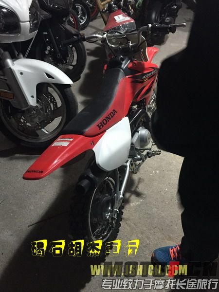 14112423138ad866e79efdc442.jpg