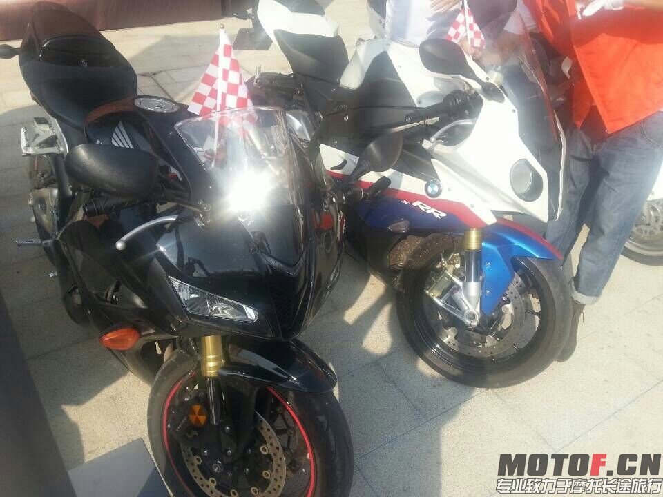 QQ图片20141121130302.jpg