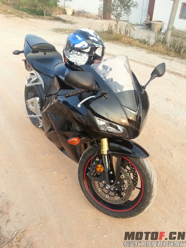QQ图片20141121130339.jpg