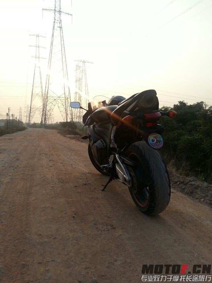QQ图片20141121130345.jpg