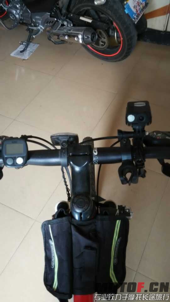 QQ图片20141128211302.jpg