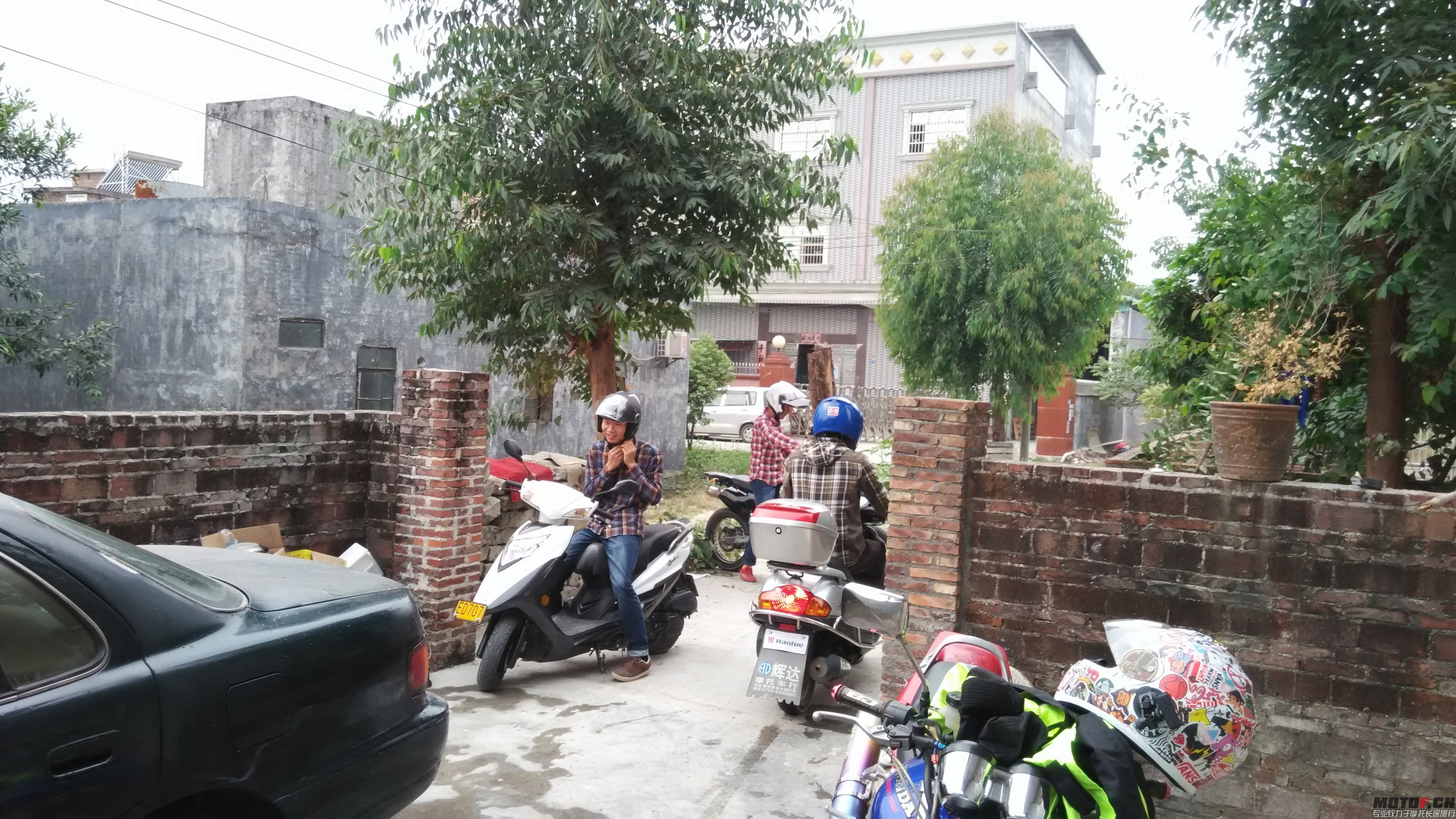 QQ图片20141128212953.jpg