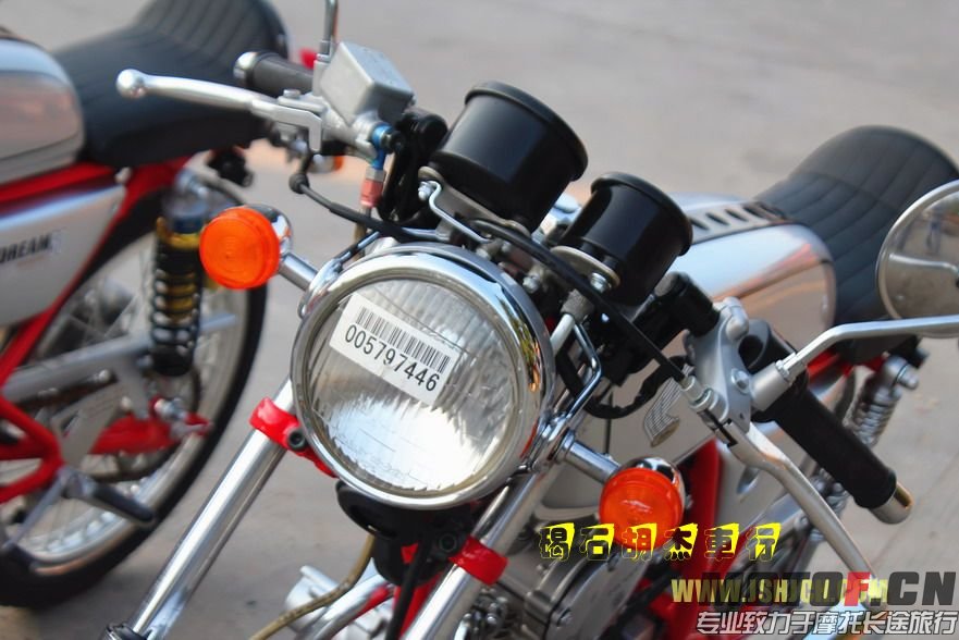 1411282235325114ff13370f7c.jpg