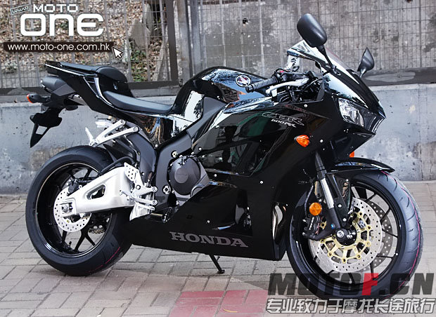 2013_honda_cbr600rr_38.jpg