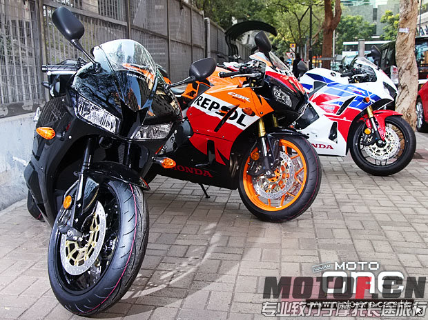2013_honda_cbr600rr_02.jpg