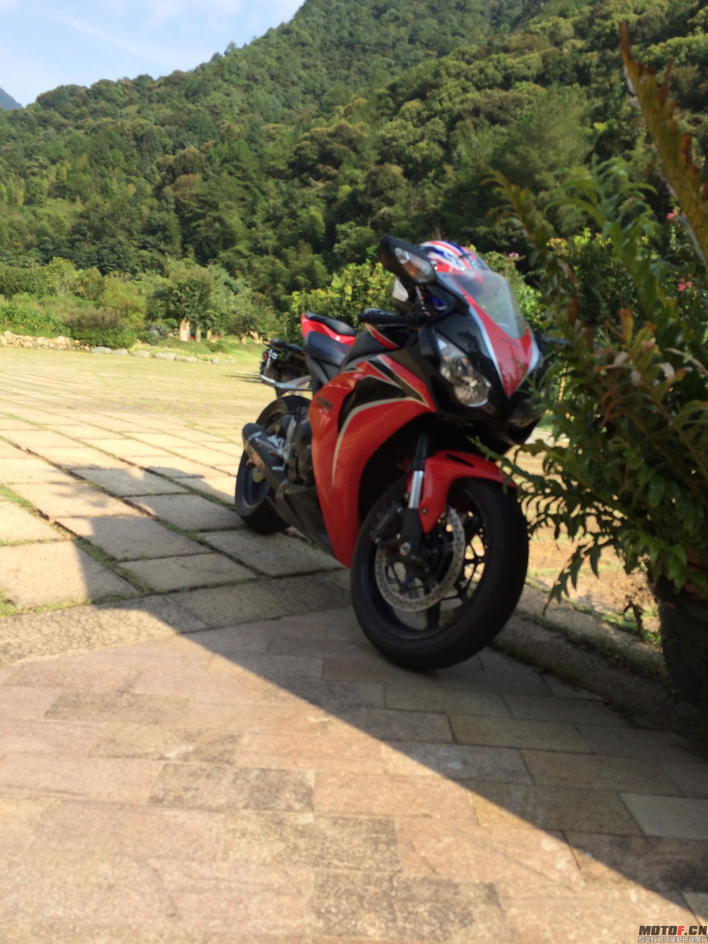 4.。