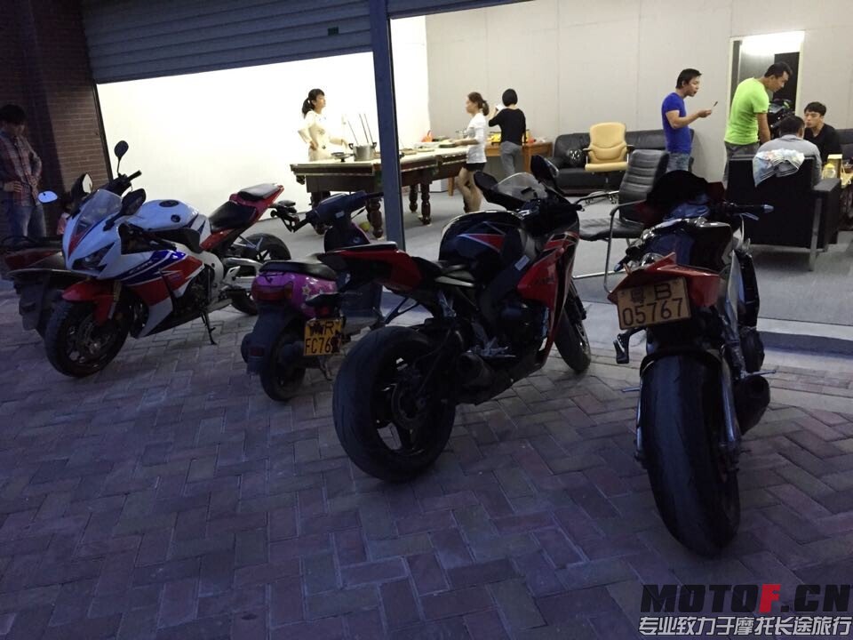QQ图片20141205175818.jpg