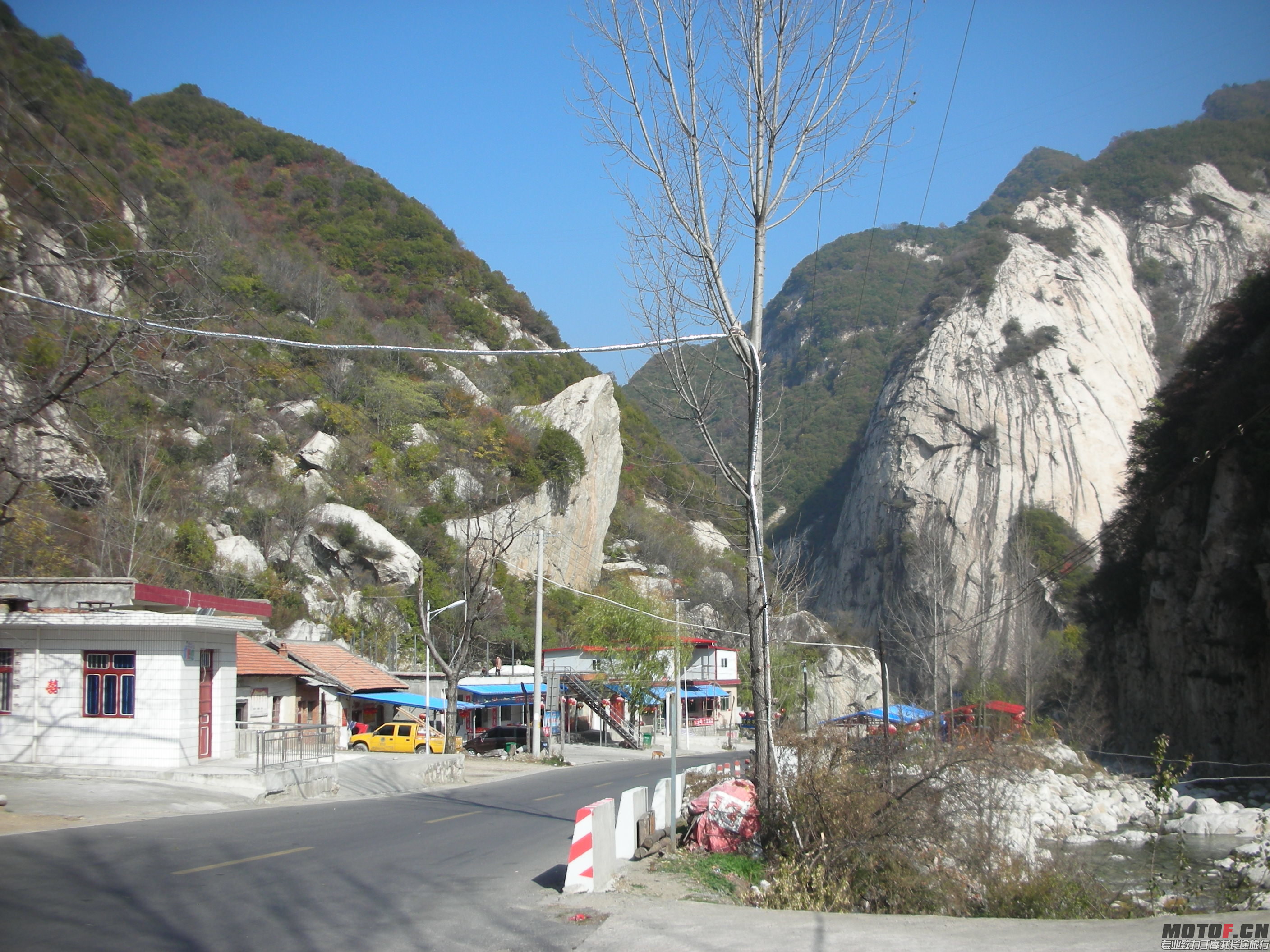 广东的山小巫见大巫