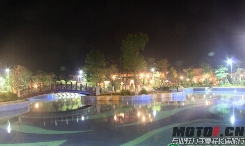 QQ图片20141208011850.jpg
