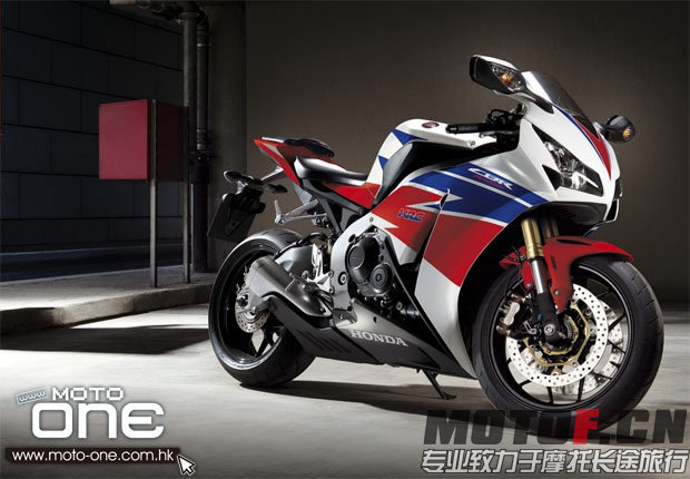 2013_honda _cbr1000rr_7.jpg