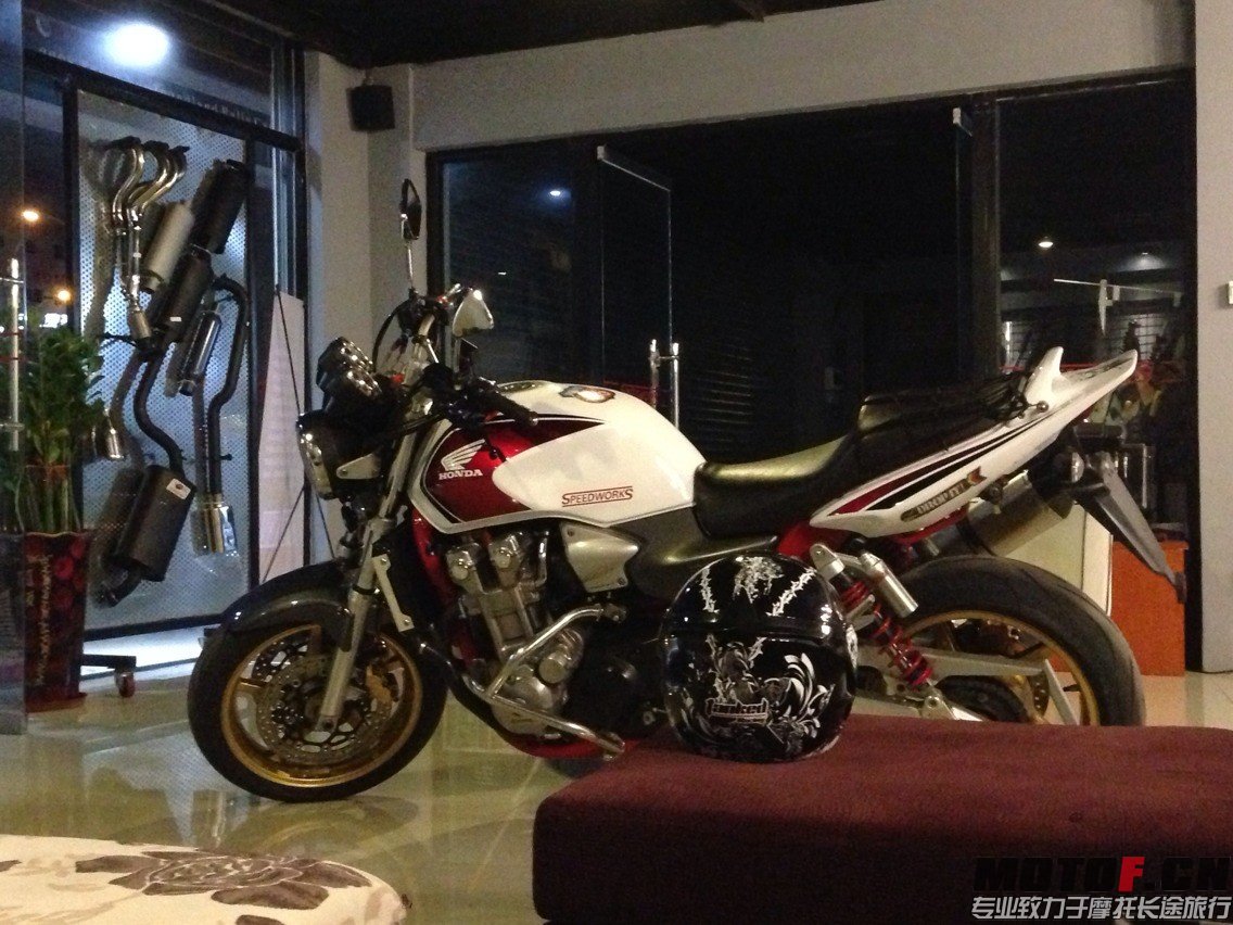 QQ图片20140327182500.jpg
